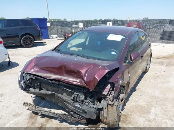 3KPFL4A70HE091133 2017 KIA FORTE - Image 2