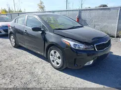 3KPFL4A70HE093609 2017 KIA FORTE