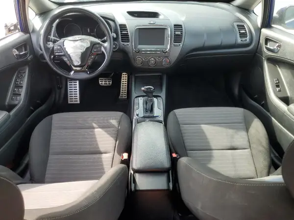 3KPFL4A70HE108187 2017 KIA FORTE - Image 8