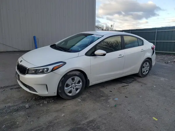 3KPFL4A70HE108884 2017 KIA FORTE - Image 1