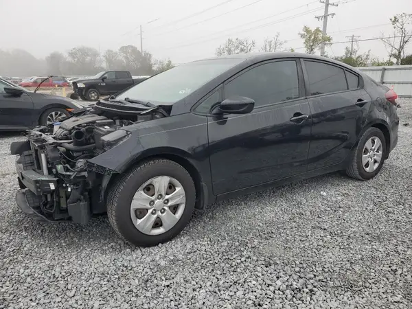 3KPFL4A70HE114040 2017 KIA FORTE - Image 1