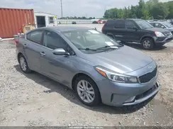 3KPFL4A70HE114944 2017 KIA FORTE