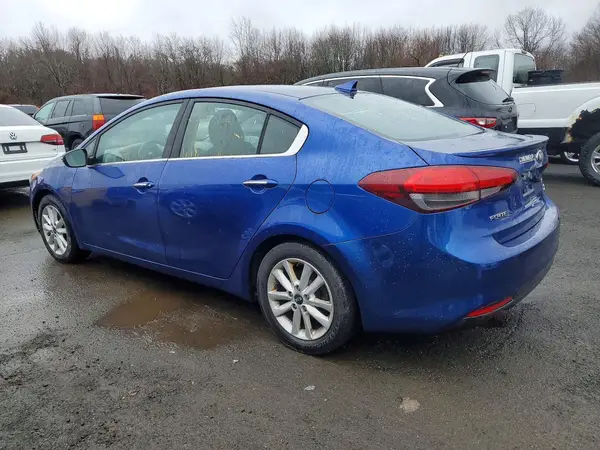 3KPFL4A70HE118928 2017 KIA FORTE - Image 2