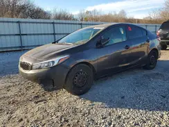 3KPFL4A70HE121263 2017 KIA FORTE