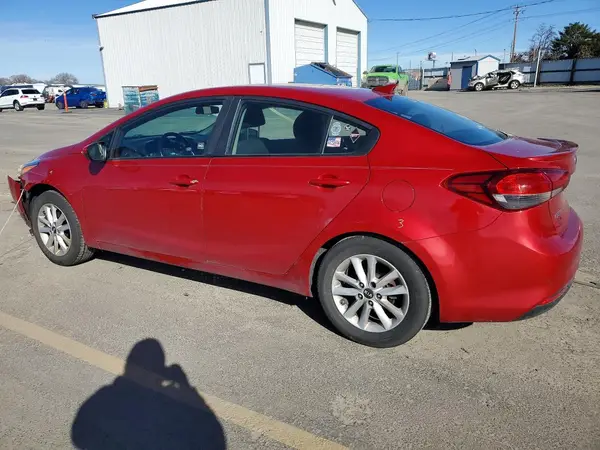 3KPFL4A70HE133753 2017 KIA FORTE - Image 2