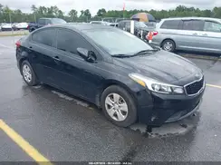 3KPFL4A70HE143523 2017 KIA FORTE