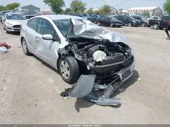 3KPFL4A70HE147099 2017 KIA FORTE
