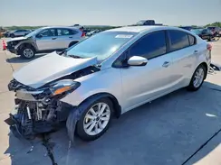 3KPFL4A70HE150374 2017 KIA FORTE