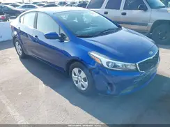 3KPFL4A70JE165818 2018 KIA FORTE