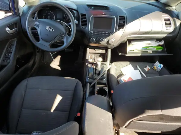 3KPFL4A70JE165950 2018 KIA FORTE - Image 8