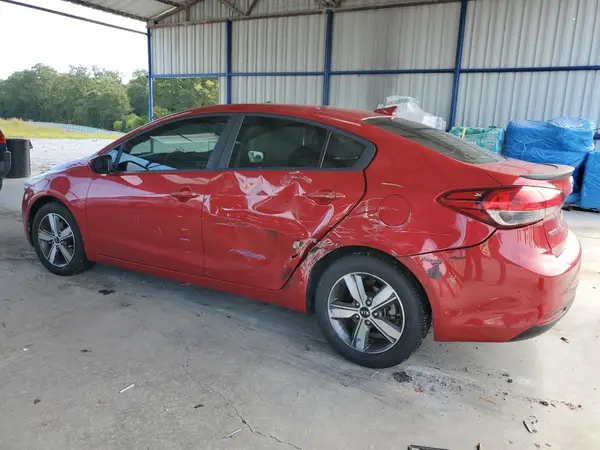 3KPFL4A70JE172316 2018 KIA FORTE - Image 2