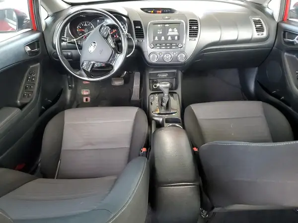 3KPFL4A70JE172316 2018 KIA FORTE - Image 8