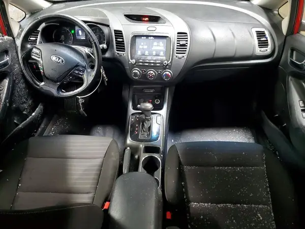 3KPFL4A70JE189164 2018 KIA FORTE - Image 8