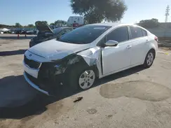 3KPFL4A70JE194302 2018 KIA FORTE