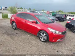 3KPFL4A70JE197782 2018 KIA FORTE