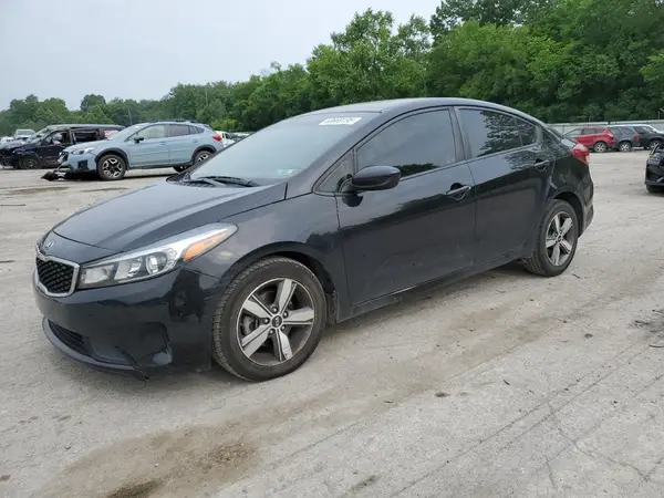 3KPFL4A70JE200437 2018 KIA FORTE - Image 1