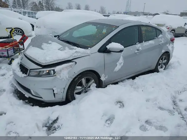 3KPFL4A70JE238007 2018 KIA FORTE - Image 2