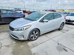 3KPFL4A70JE238993 2018 KIA FORTE