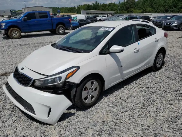3KPFL4A70JE244275 2018 KIA FORTE - Image 1