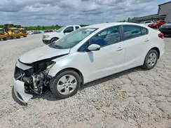 3KPFL4A70JE262419 2018 KIA FORTE