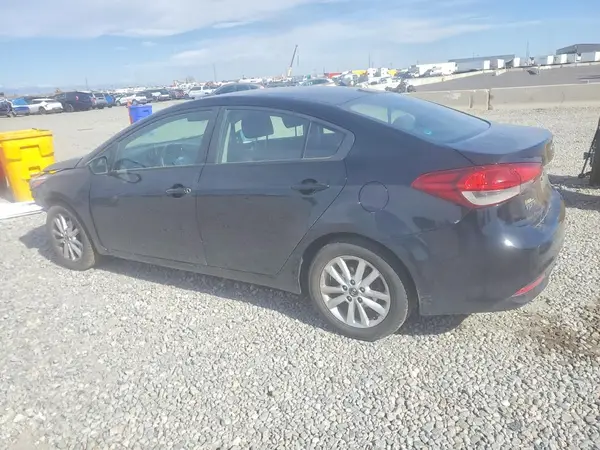 3KPFL4A71HE007692 2017 KIA FORTE - Image 2