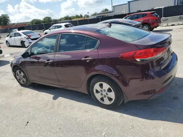 3KPFL4A71HE066645 2017 KIA FORTE - Image 2