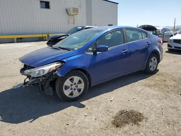 3KPFL4A71HE068881 2017 KIA FORTE - Image 1