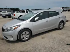 3KPFL4A71HE075099 2017 KIA FORTE