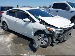 3KPFL4A71HE077211 2017 KIA FORTE
