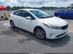 3KPFL4A71HE079427 2017 KIA FORTE