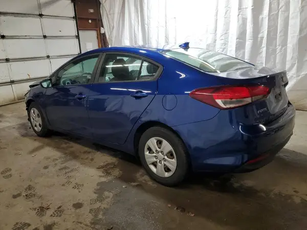 3KPFL4A71HE097636 2017 KIA FORTE - Image 2