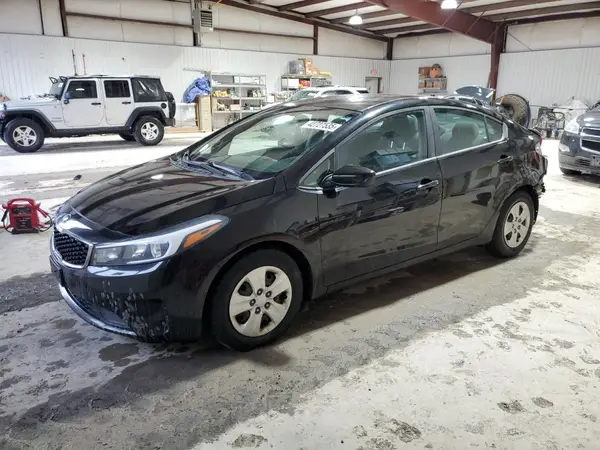 3KPFL4A71HE098396 2017 KIA FORTE - Image 1