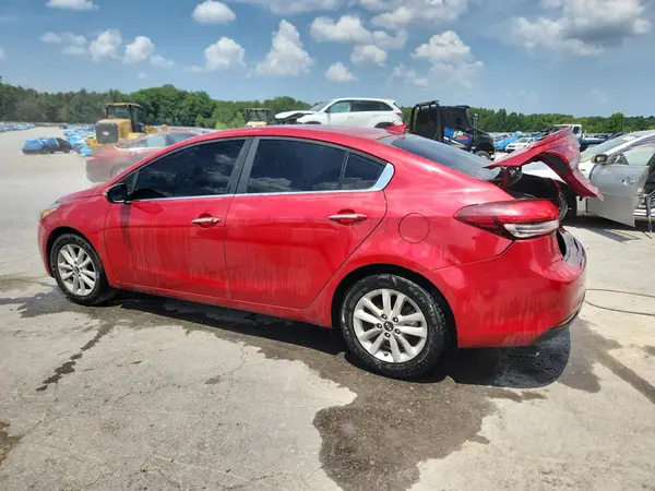 3KPFL4A71HE099712 2017 KIA FORTE - Image 2