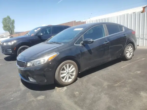 3KPFL4A71HE104973 2017 KIA FORTE - Image 1