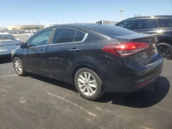 3KPFL4A71HE104973 2017 KIA FORTE - Image 2