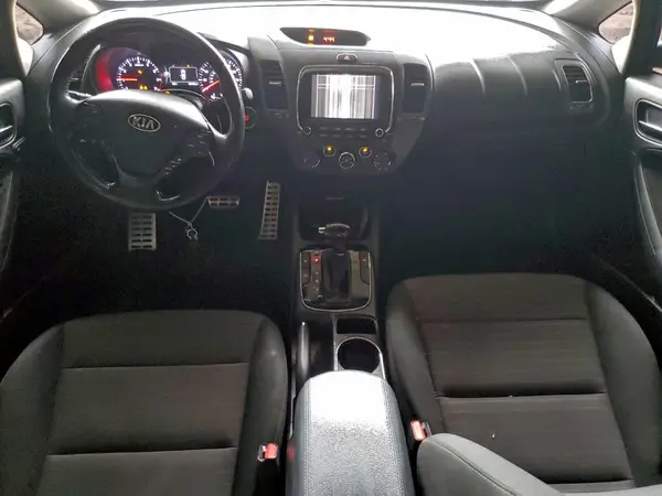 3KPFL4A71HE108912 2017 KIA FORTE - Image 8