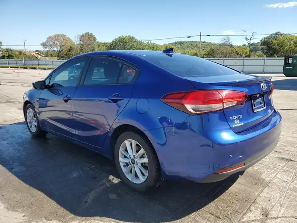 3KPFL4A71HE112796 2017 KIA FORTE - Image 2