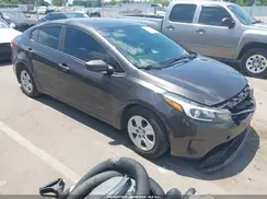 3KPFL4A71HE131655 2017 KIA FORTE
