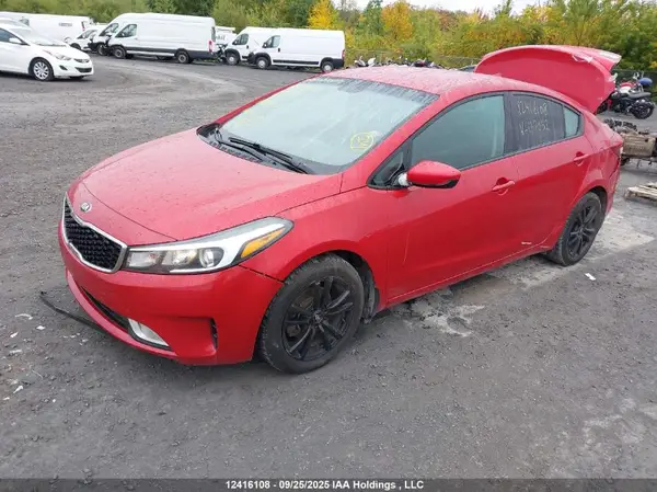 3KPFL4A71HE137052 2017 KIA FORTE - Image 2