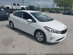 3KPFL4A71HE139044 2017 KIA FORTE