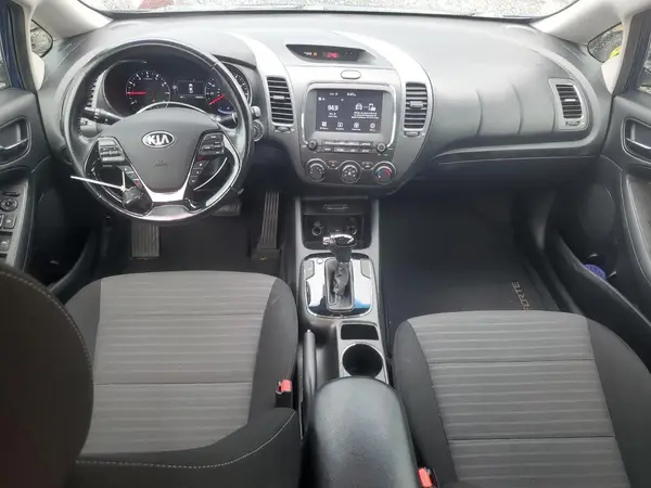 3KPFL4A71HE140128 2017 KIA FORTE - Image 8