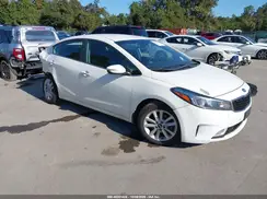 3KPFL4A71HE142333 2017 KIA FORTE