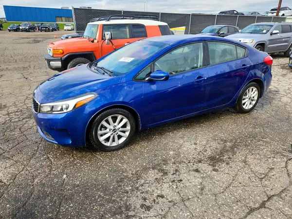 3KPFL4A71HE147273 2017 KIA FORTE - Image 1