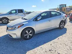 3KPFL4A71JE171899 2018 KIA FORTE