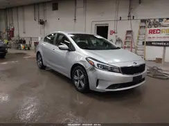 3KPFL4A71JE173877 2018 KIA FORTE
