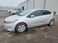 3KPFL4A71JE195281 2018 KIA FORTE