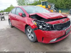3KPFL4A71JE228795 2018 KIA FORTE