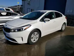 3KPFL4A71JE247072 2018 KIA FORTE