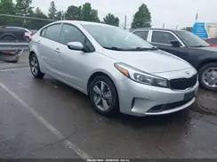 3KPFL4A71JE248318 2018 KIA FORTE