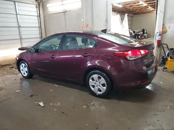 3KPFL4A71JE248531 2018 KIA FORTE - Image 2